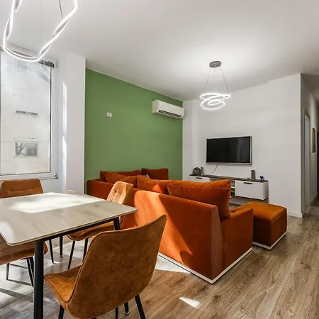 Walk 1br By Pikhost Appartement Golem (Tirana)