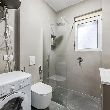 Walk 1br By Pikhost Appartement